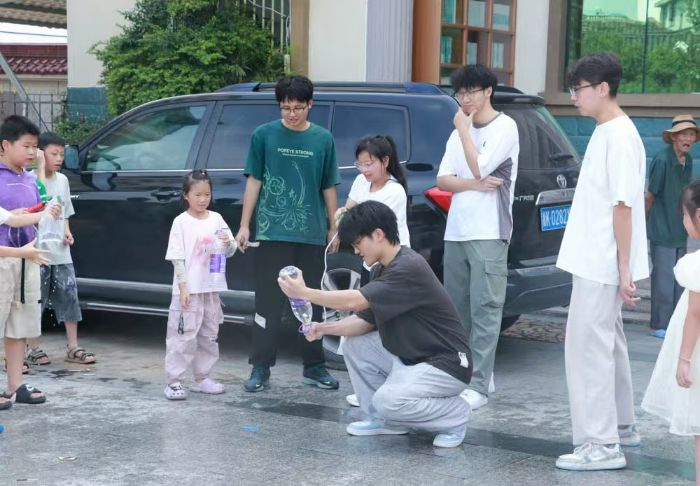 ЇӋW2025΢h`֮ƼƼxͯx´