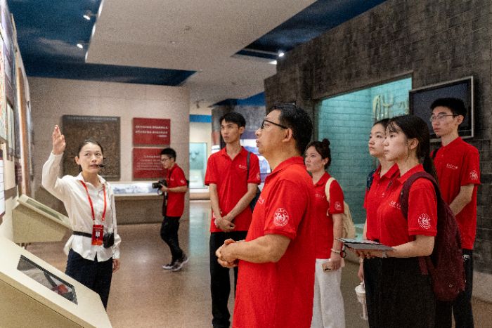 ܊ഺϾr(nng)I(y)W(xu)`F(tun)푼tɫcl(xing)d