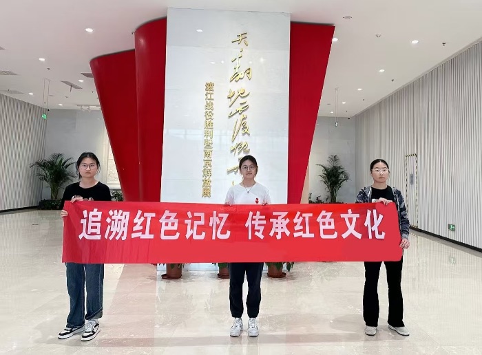 ϾӋW t퍾ǌ`F  ѪɫSd³̡Ͼtɫӛ̽`