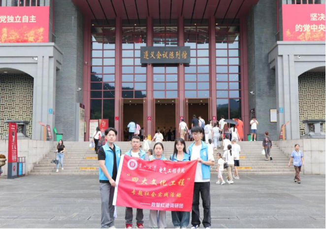 FݴW(xu){(dio)ЈF(tun)M(jn)xcF(yng)̽tɫĻ(sh)ֻo(h)c·