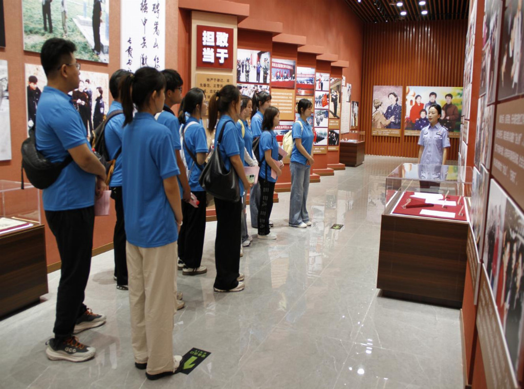 퍼t}ɽAˮ`о퍼t}ɽAˮ`о