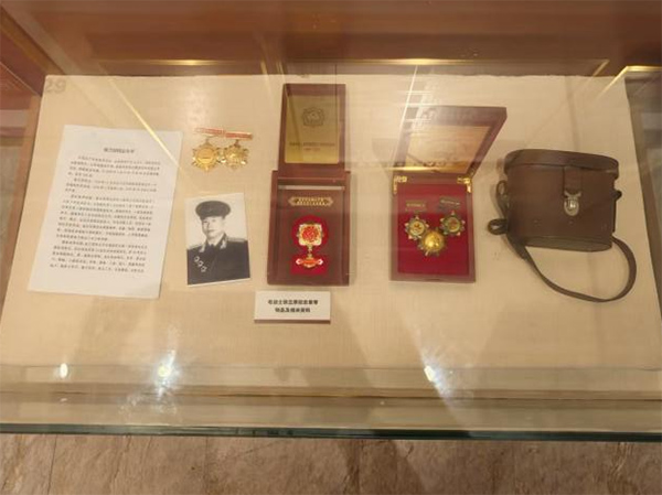 ͲFɽtɫĻo(j)^Ļ tɫ˷