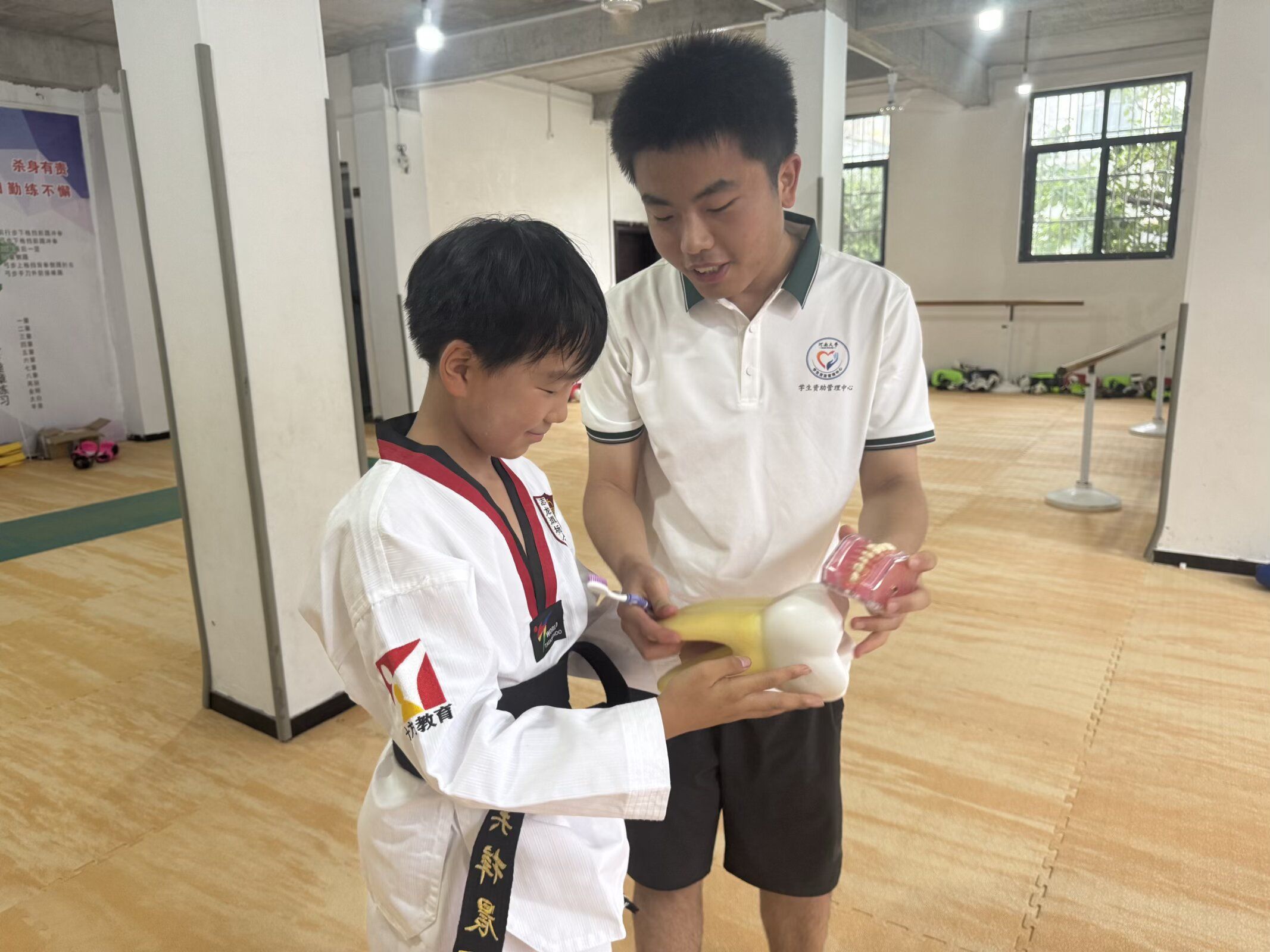 Xӳt ഺoXСϴWWϿǻvo