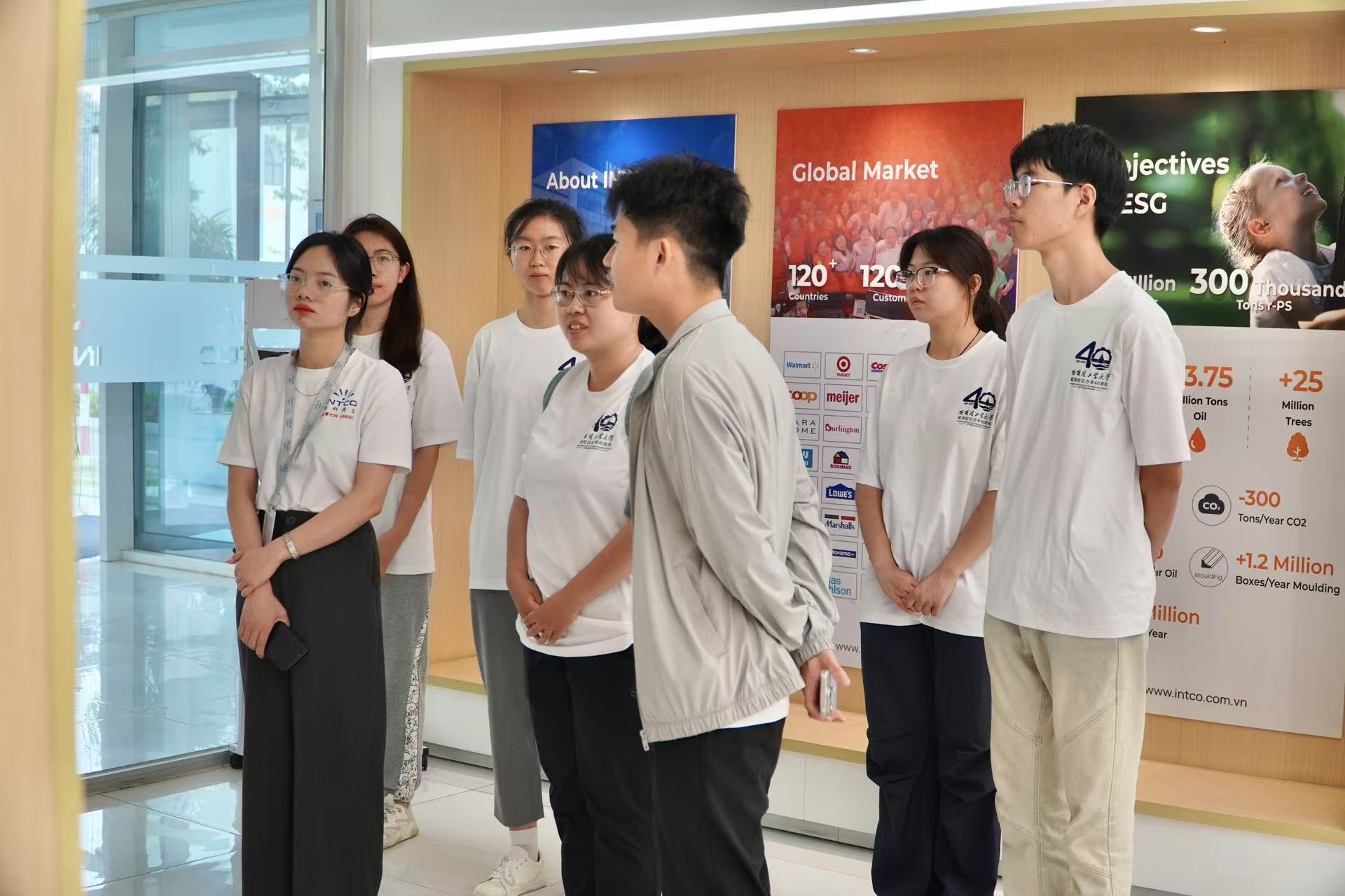 򺣈D܌WáIIW`꠸ԽM`