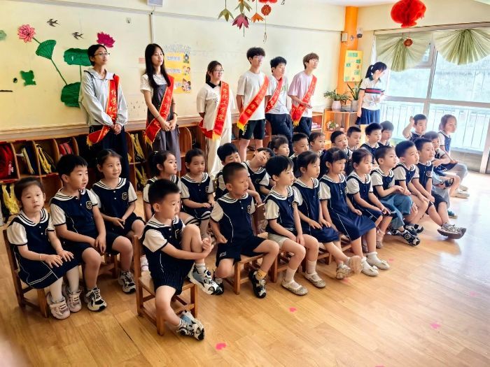 o(h)ͯʳδ(li) ĳǴW(xu)W(xu)W(xu)ԺL(fng)־Ը(w)(du)_(ki)չ׃@ʳοϵл(dng)