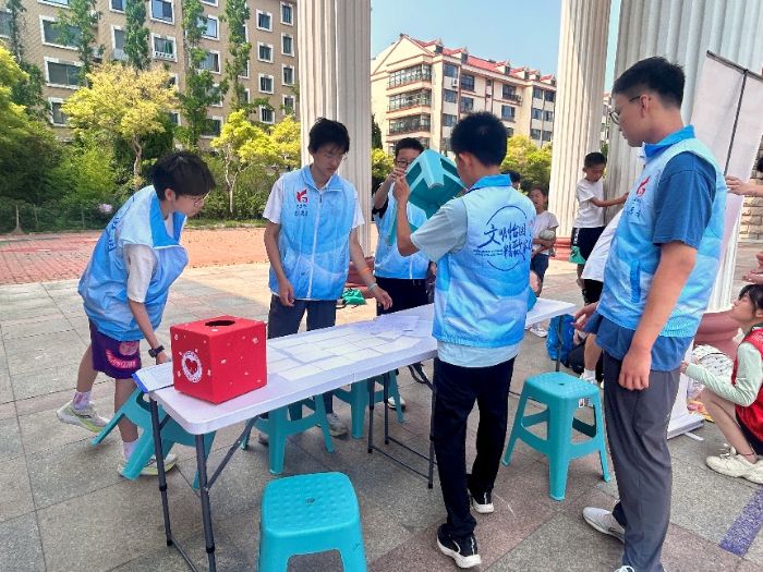 ֪RM(jn)У@һ֪Rc`Ƚ