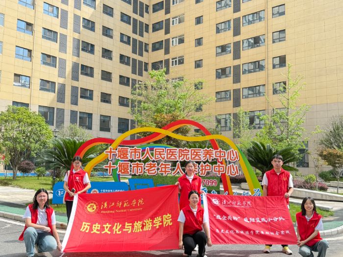 ഺoyg`ɣ ÌWԺУůꖌ`С꠸ʮдȝoԺ_չϵЌ`