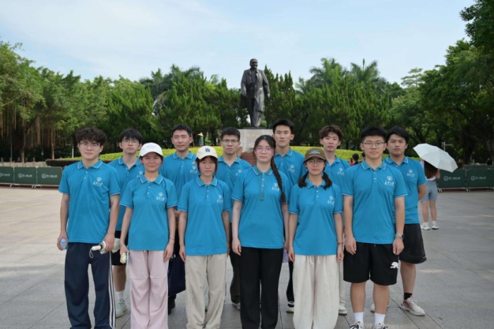 LW(xu)V|ǡͨ(qing)·С(hu)(sh)`(du)ɏɽ@_չ}F(tun)ջ(dng)