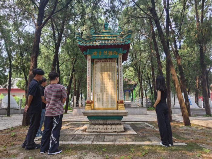 AW(xu)pW(xu)ԺHZԌW(xu)Ժʰzݼo(j)(sh)С(du)ʿ@^W(xu)(x)