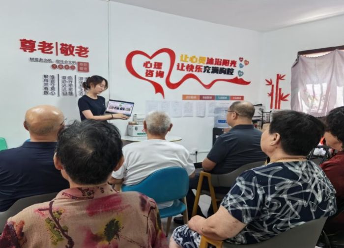 ώW(xu)l(xing)ygǻٰl(f)⣬^(q)B(yng)̽ϾW(xu)N(sh)`F(tun)(du)мtɼ^(q)_չ(sh)`(dng)