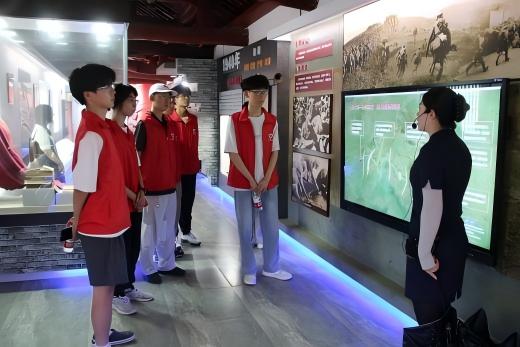 uƼW(xu)_(ti)ЗϼС𡱓P(yng)t(hu)(sh)`F(tun)׷E мtɫн