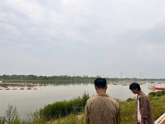 mҸLĸHӡ`꠸ͺ_չB(ti)ޏcɳm(x)l(f)չ}{(dio)У̽GɫD(zhun)͵ġǘӱ