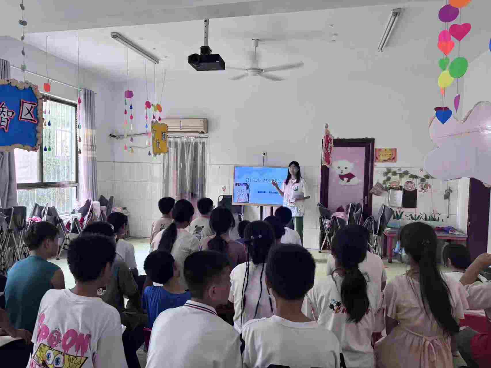  l(xing)Ľ?q)`УഺcͯĵĜů