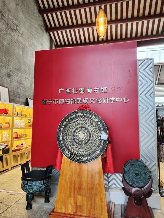 \Ļx܄ڄn̡\ǻ𡱈F꠸V\^{