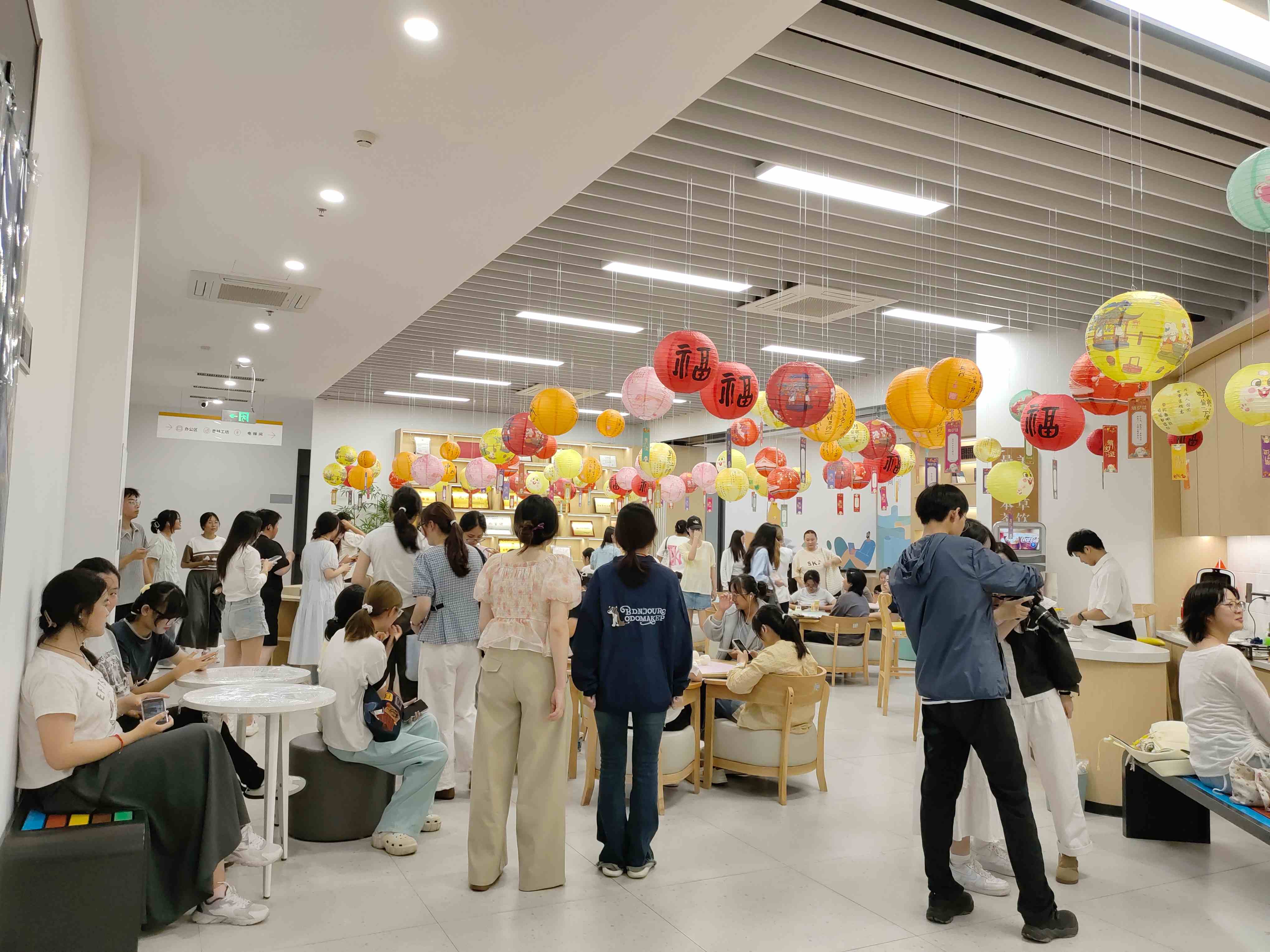 tˎWMAQS ʽΈ@҇FA֮s